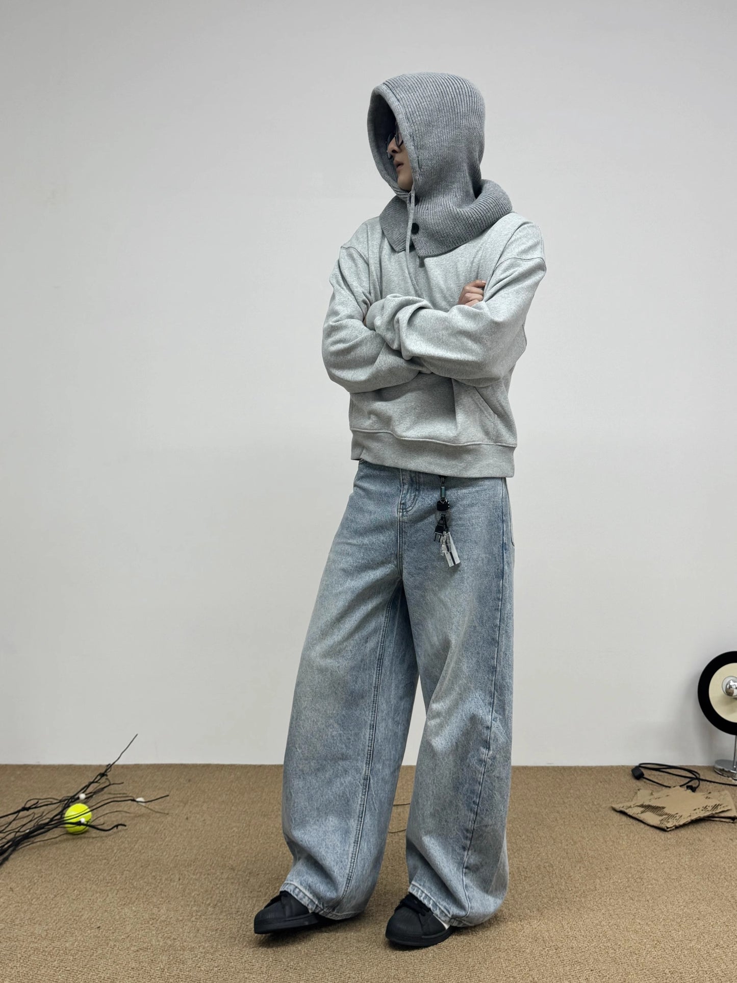 HDB.01: Scimitar light blue vintage jeans