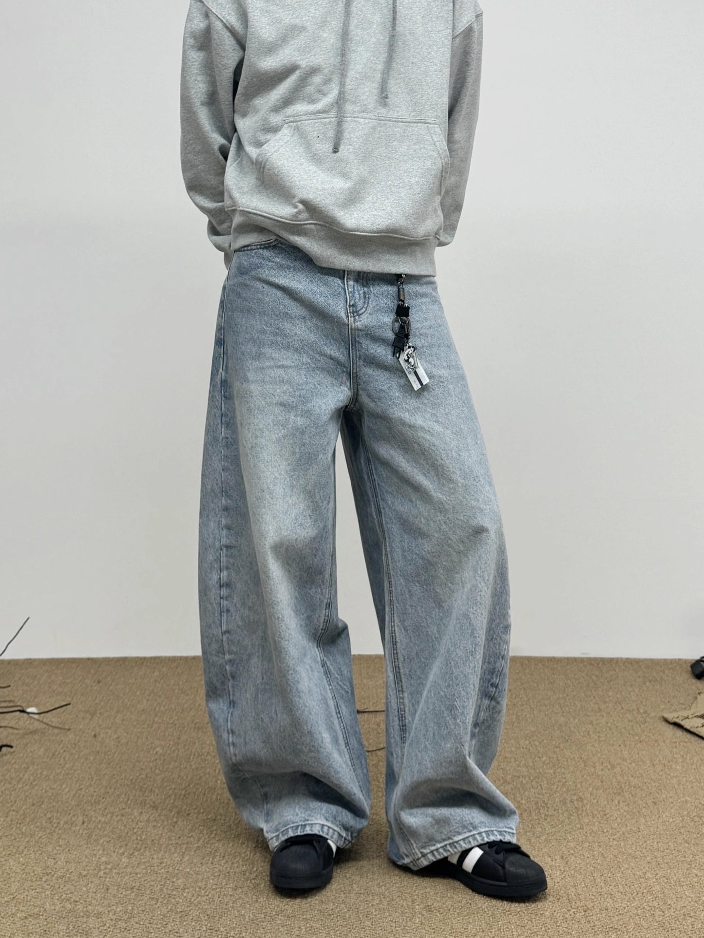 HDB.01: Scimitar light blue vintage jeans